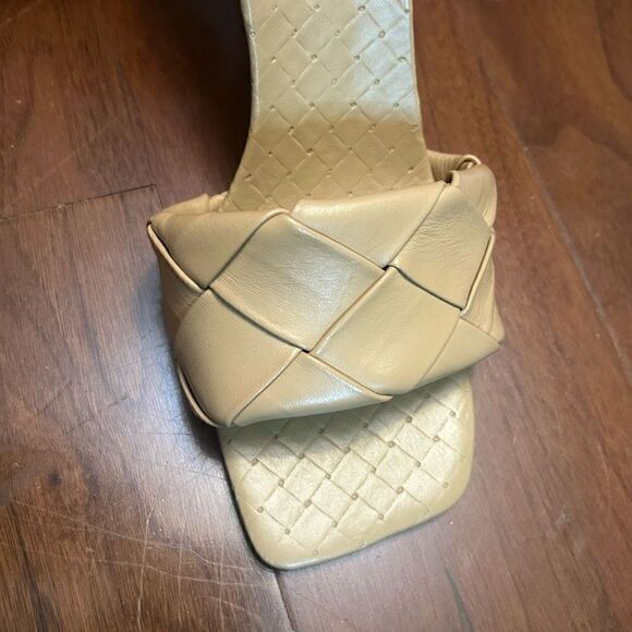 Antonio Melani Brelanie‎ strap mules heel size 8.5 in tan - Picture 8 of 8